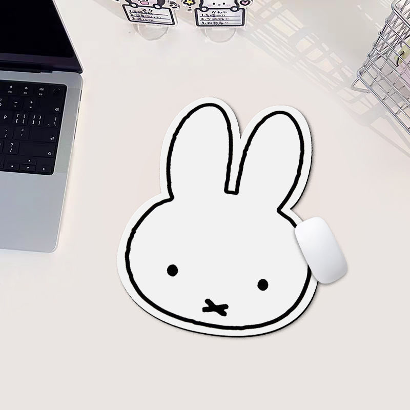 Alfombrilla de ratón Miffy, su - Tech Accessories For Home Office reseña y precio