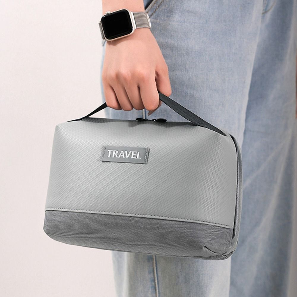 Bolsa de almacenamiento imperm - Tech Accessories Travel Bag reseña y precio
